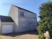 Maison à MANCHECOURT