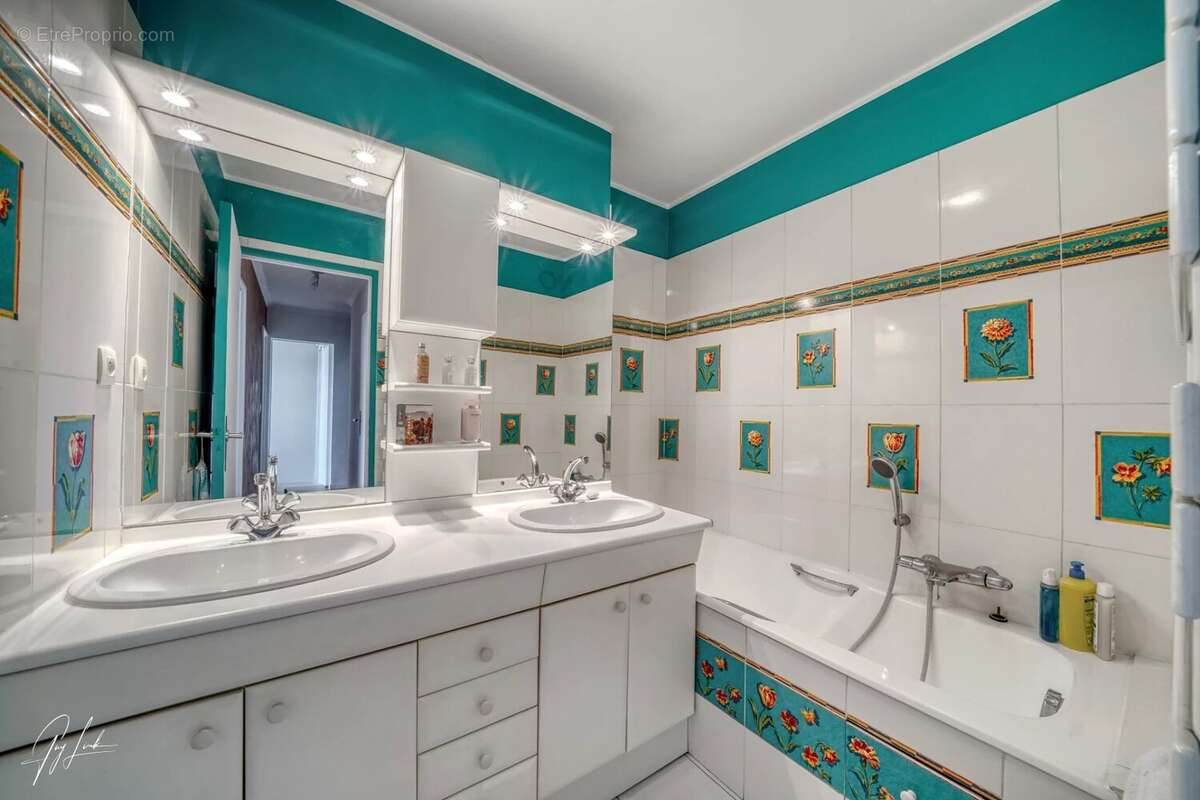 Appartement à LE VESINET