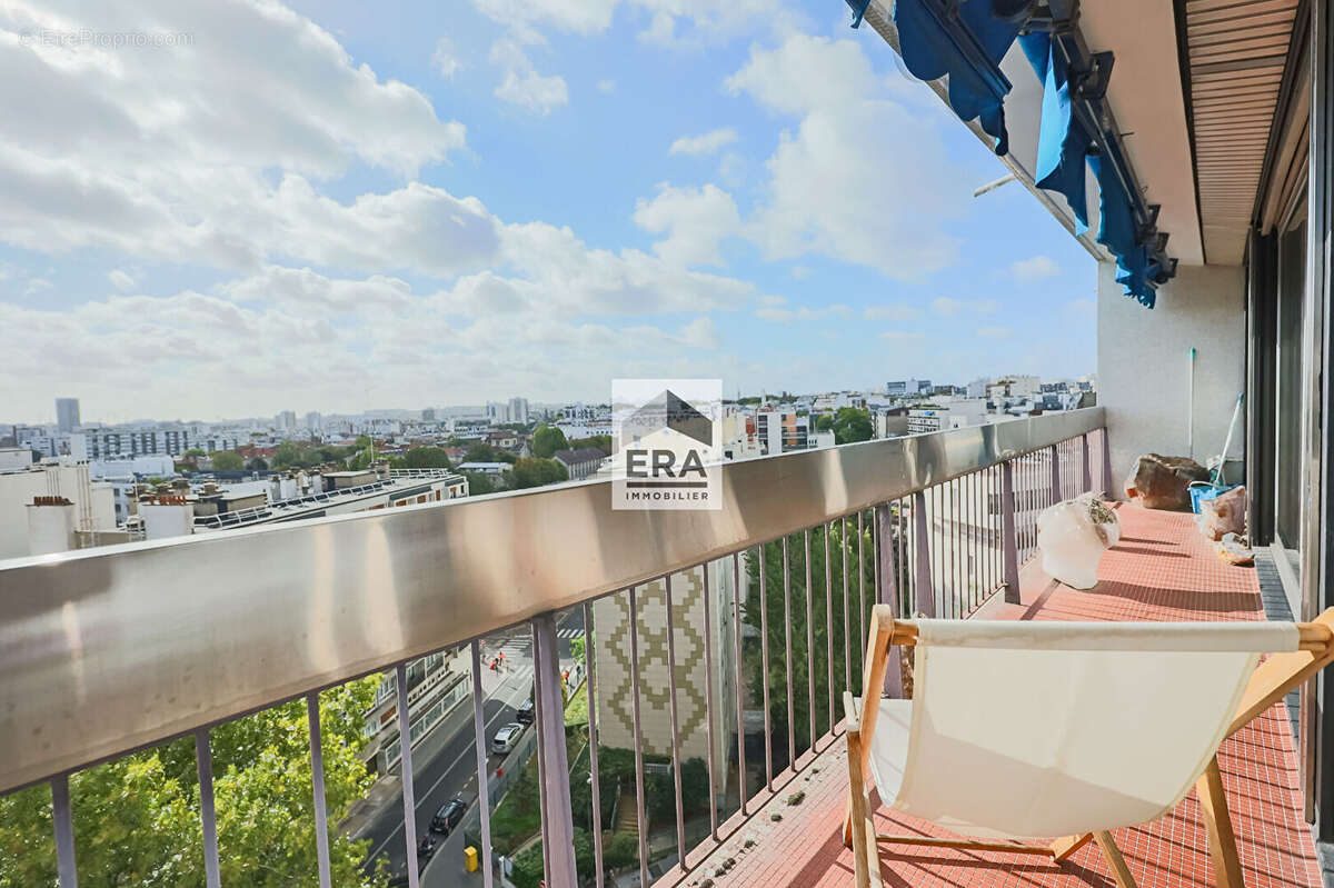 Appartement à PARIS-14E