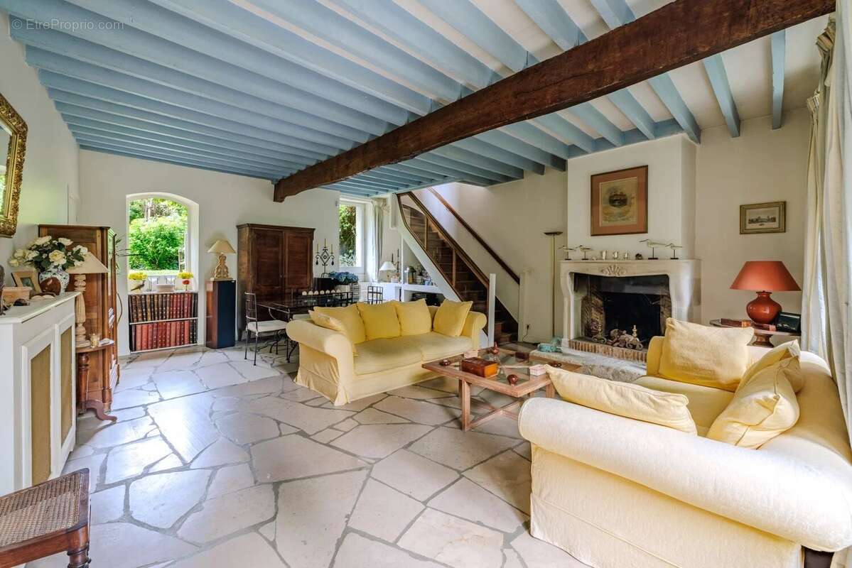 Maison à MONTAINVILLE