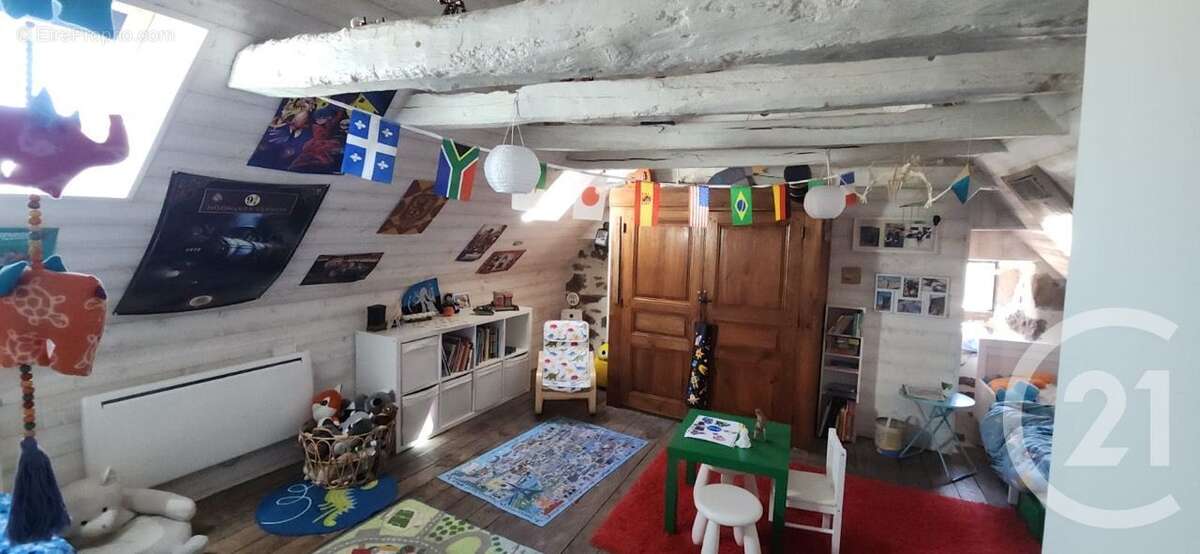 Maison à ANGLARDS-DE-SALERS