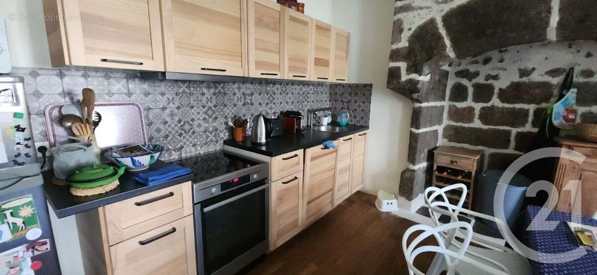 Maison à ANGLARDS-DE-SALERS