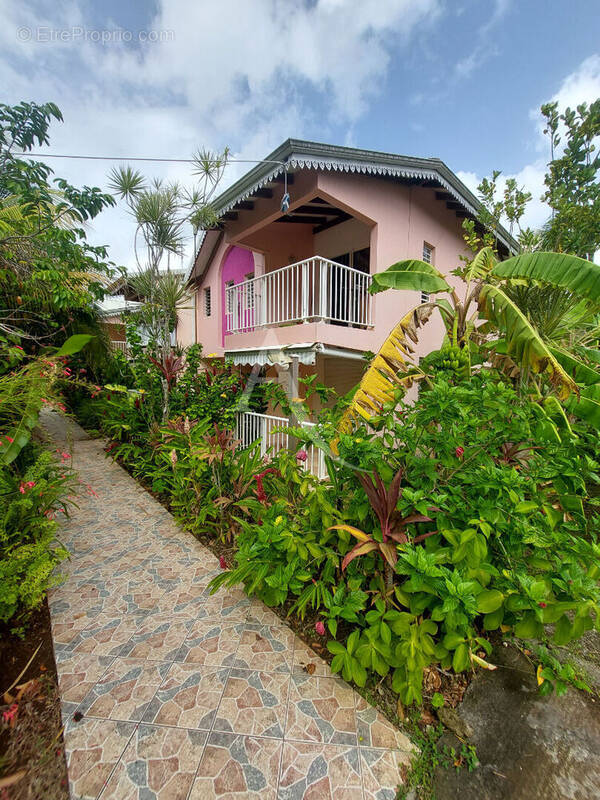 Appartement à LES TROIS-ILETS