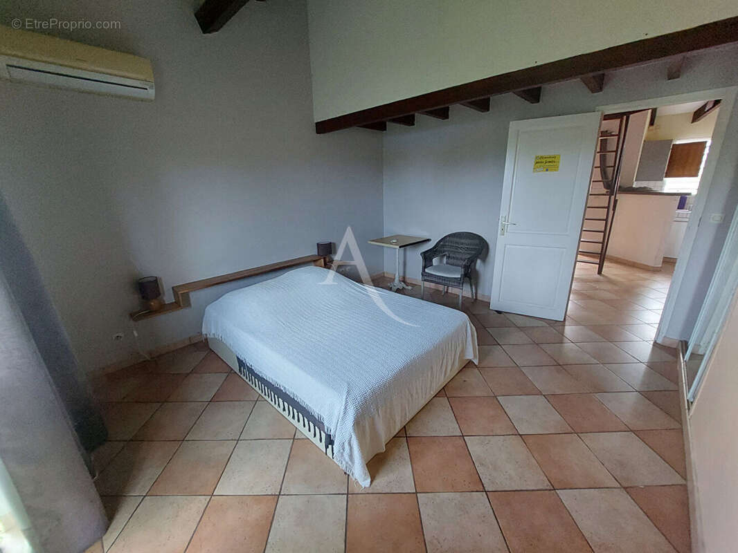 Appartement à LES TROIS-ILETS