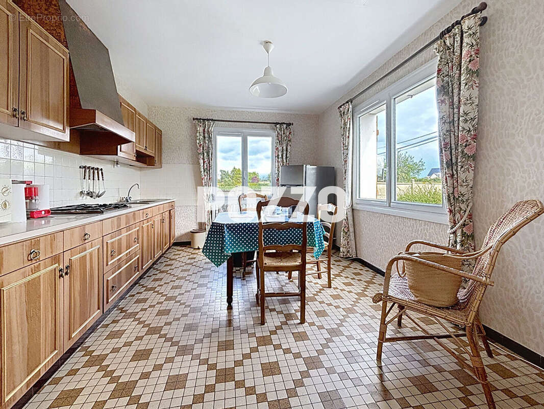 Maison à LINGREVILLE