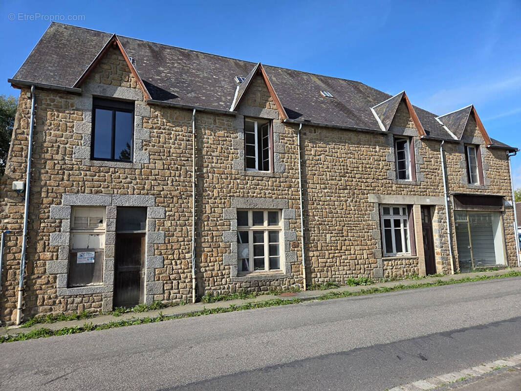 Appartement à BRECEY