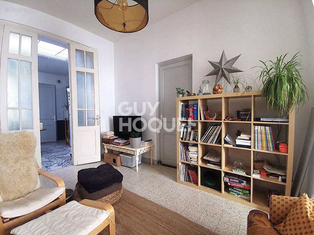 Maison à LA CHAPELLE-D&#039;ARMENTIERES