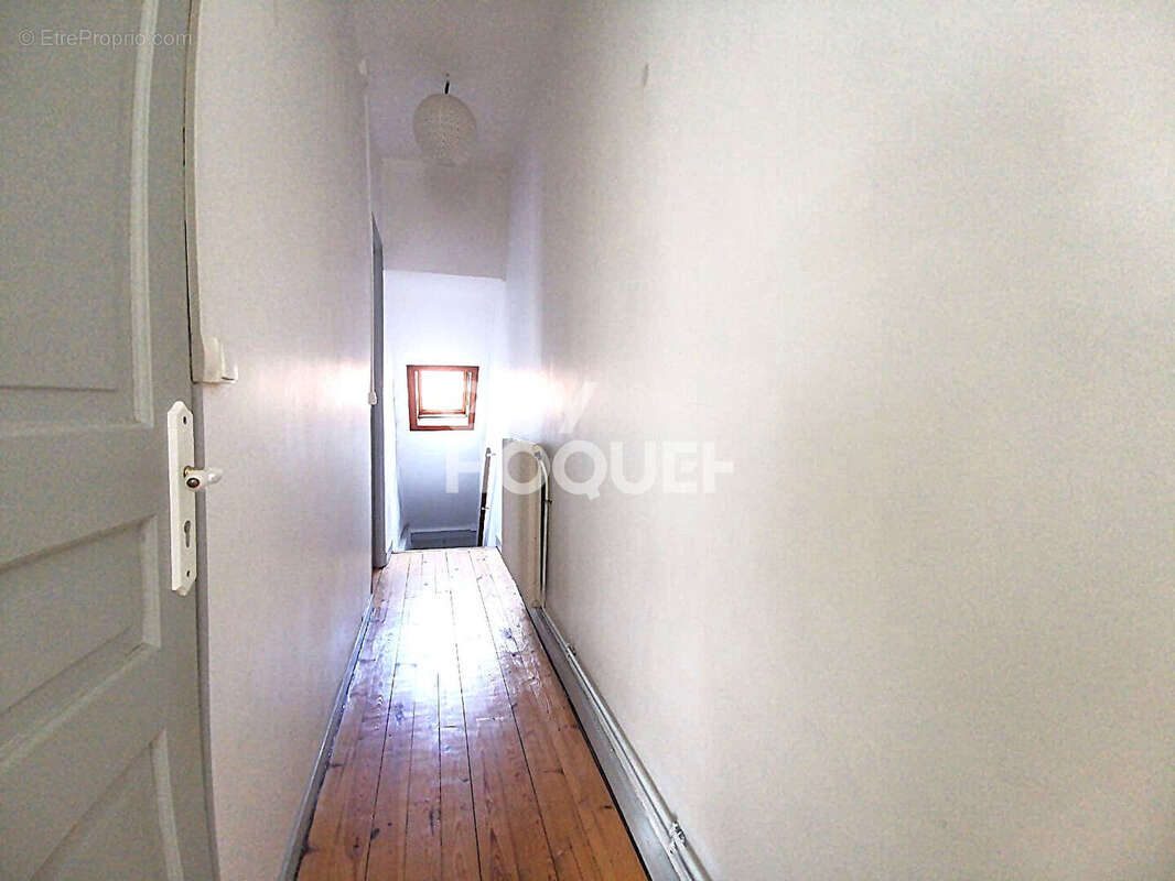 Maison à LA CHAPELLE-D&#039;ARMENTIERES