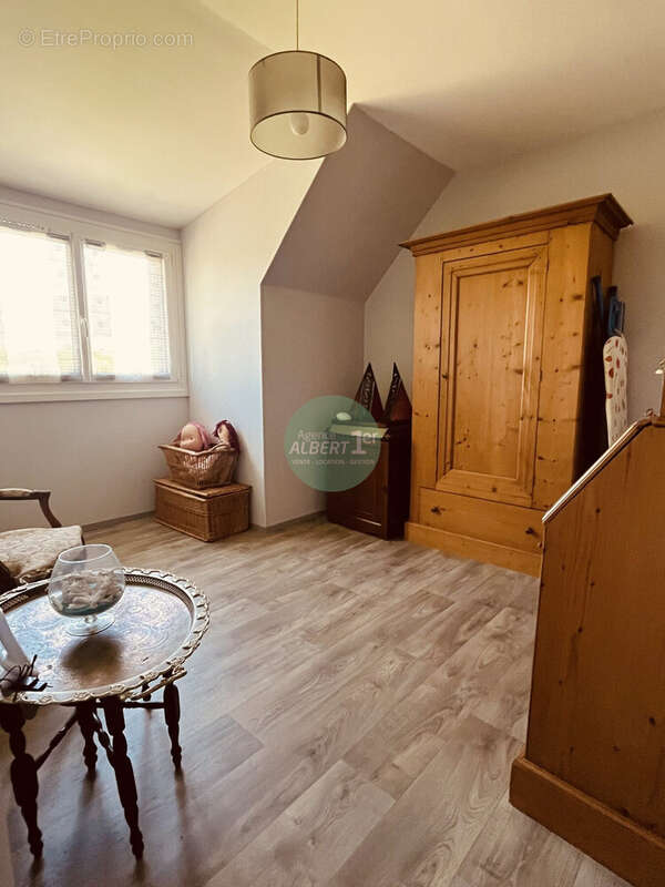 Maison à MONTIVILLIERS