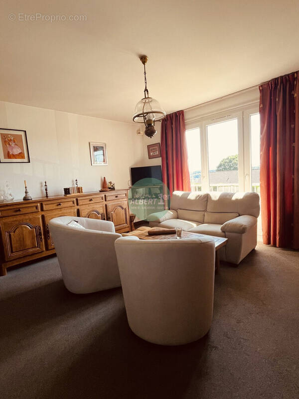 Maison à MONTIVILLIERS