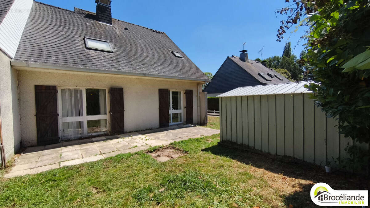 Maison à SAINT-GILLES