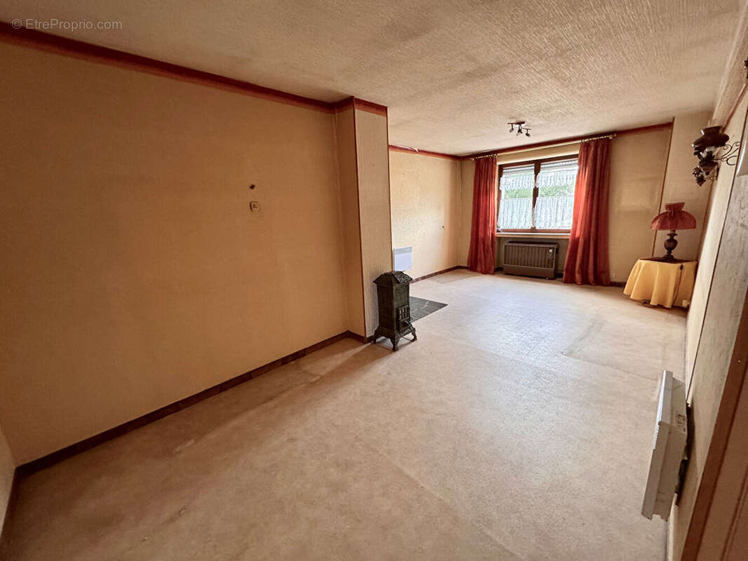 Maison à MOINEVILLE