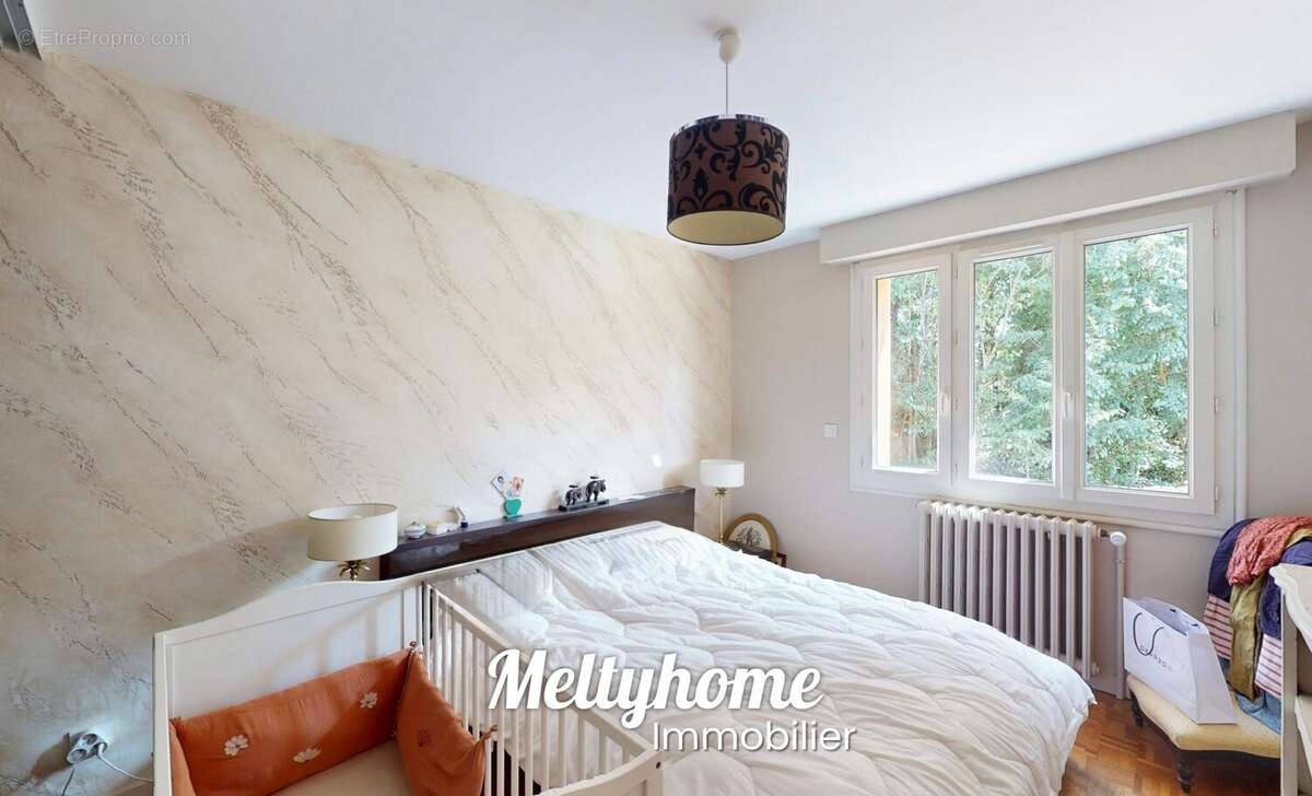 Maison à MONDEVILLE