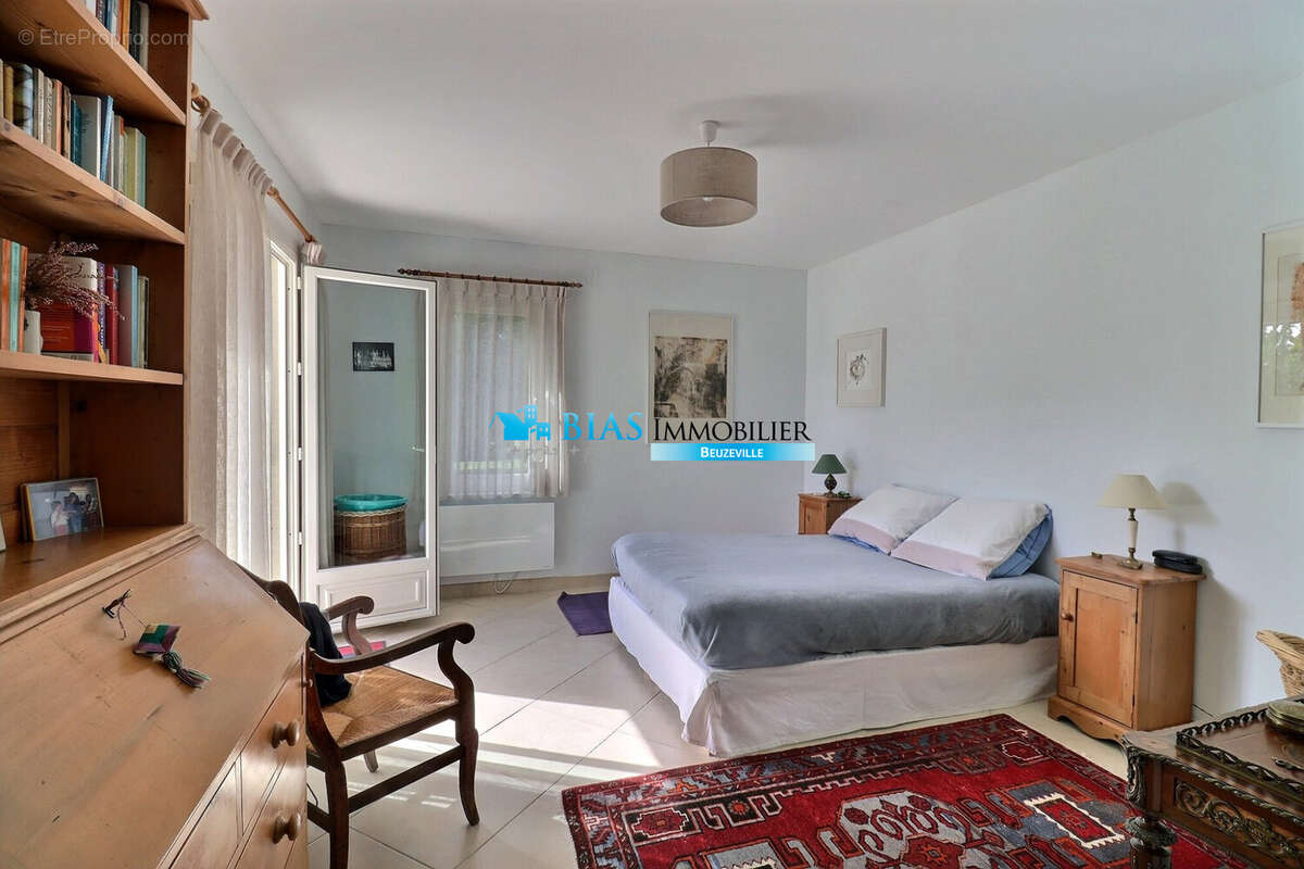 Maison à CONTEVILLE