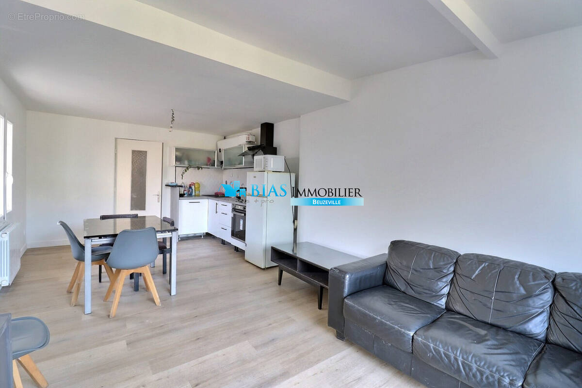 Maison à BEUZEVILLE