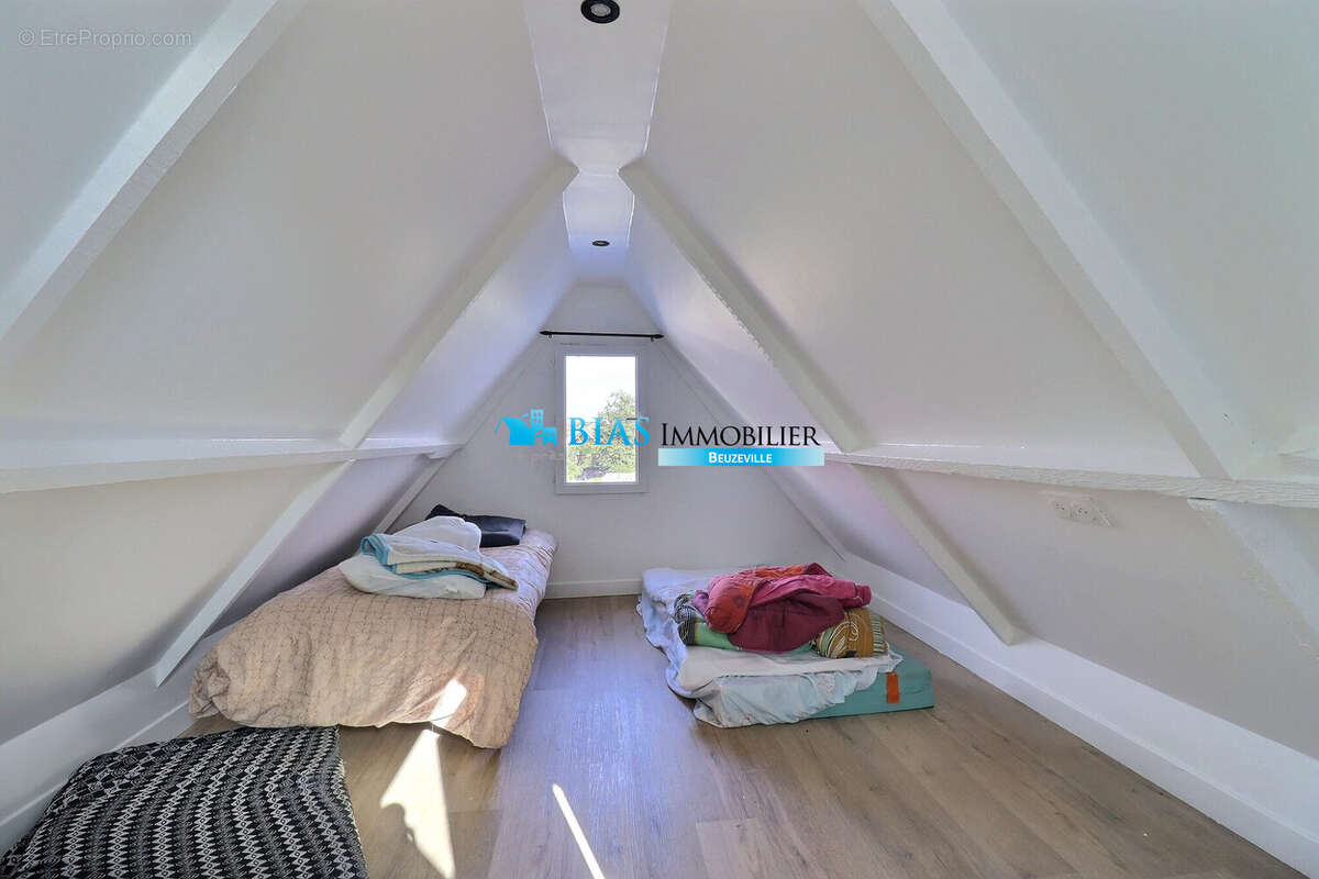 Maison à BEUZEVILLE