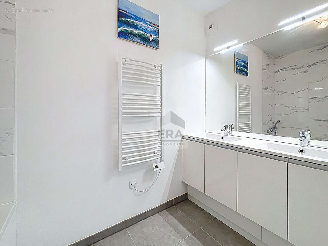 Appartement à MARSEILLE-9E