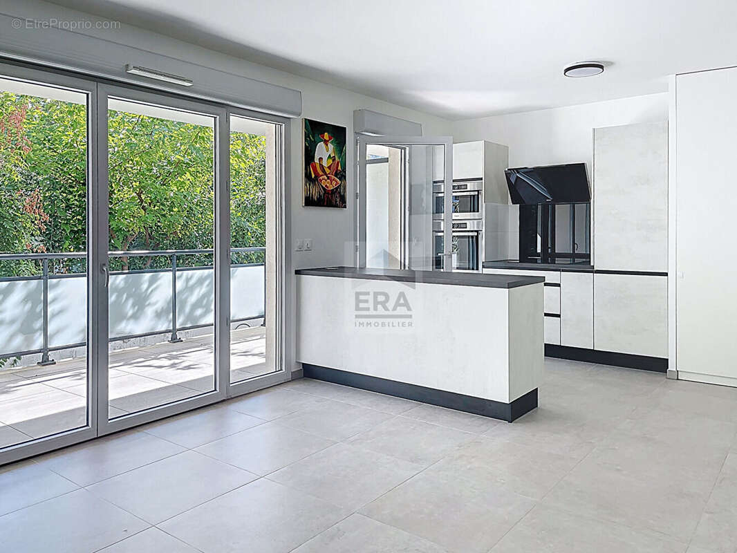 Appartement à MARSEILLE-9E