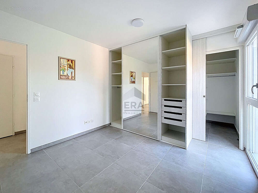Appartement à MARSEILLE-9E