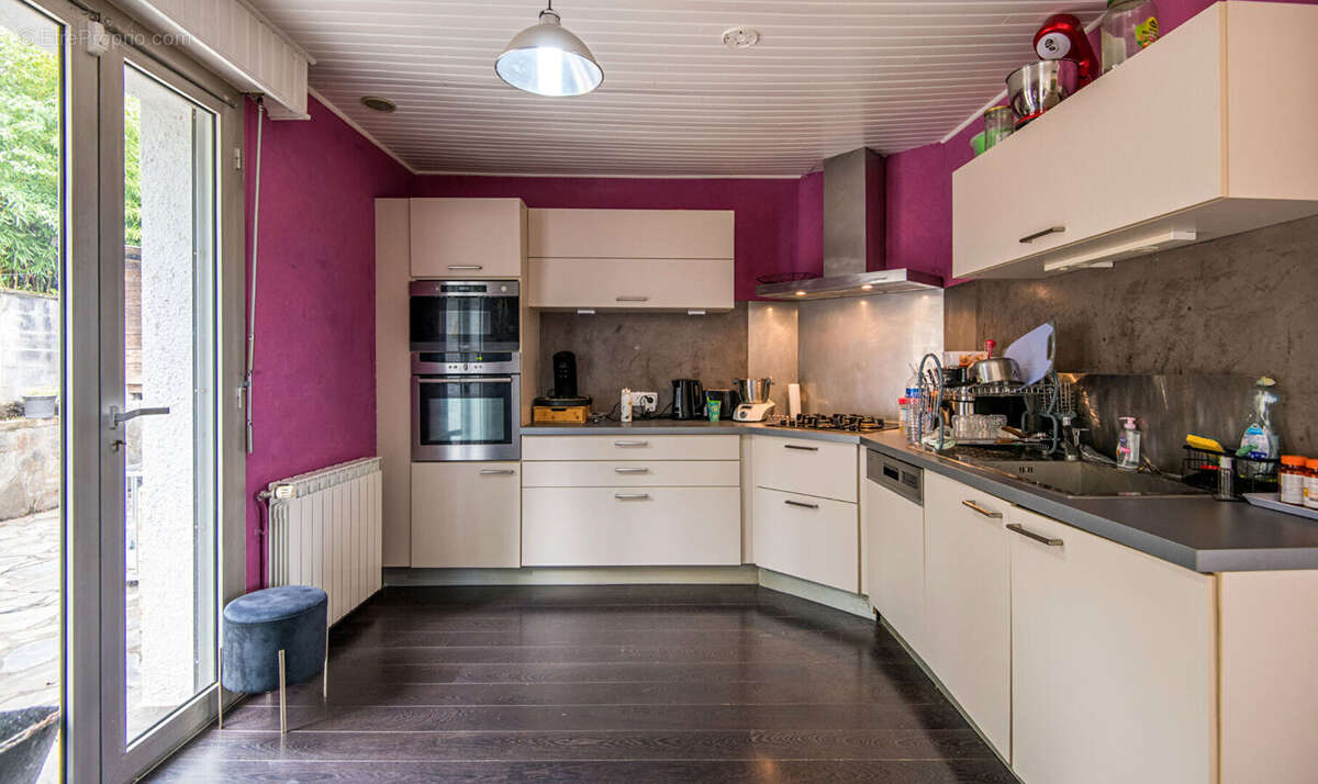 Maison à LE MONASTERE