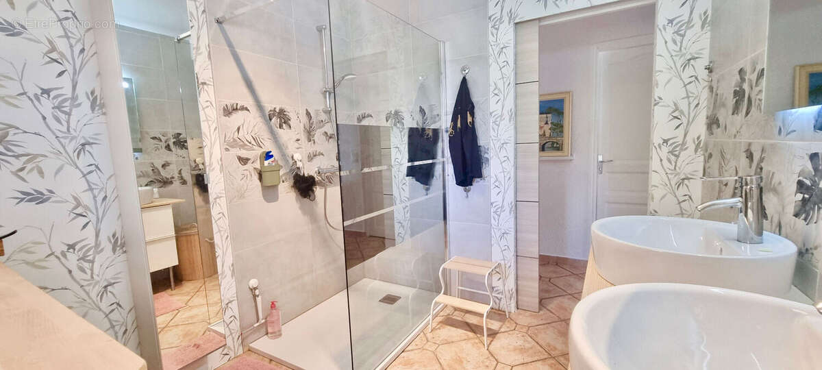 Maison à PONT-DU-CHATEAU