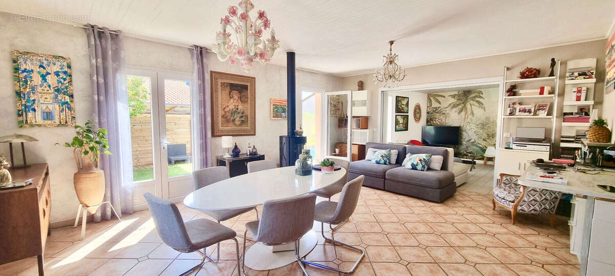 Maison à PONT-DU-CHATEAU