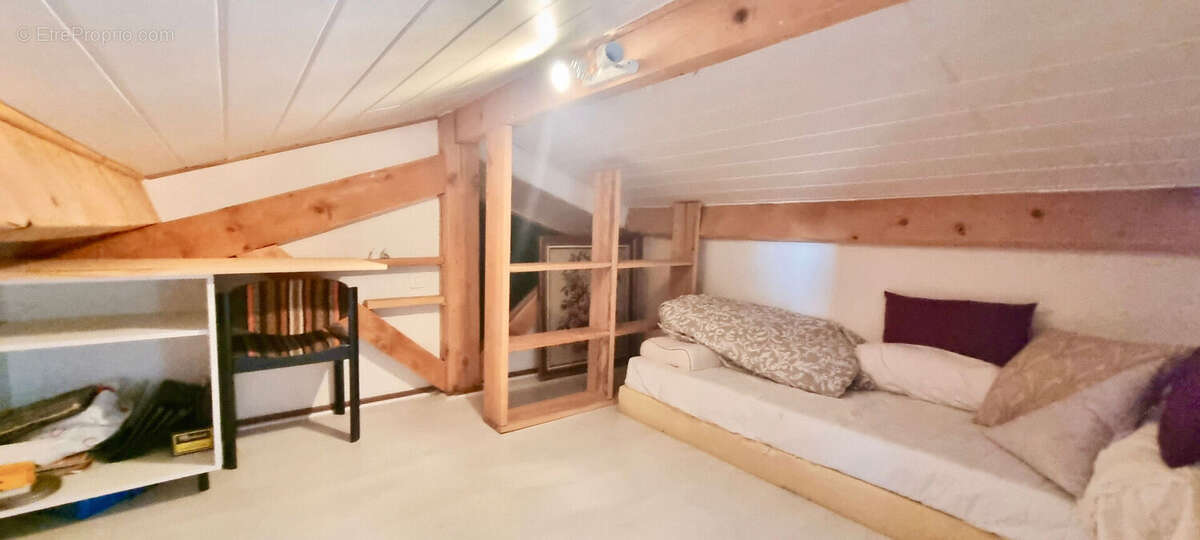 Maison à PONT-DU-CHATEAU