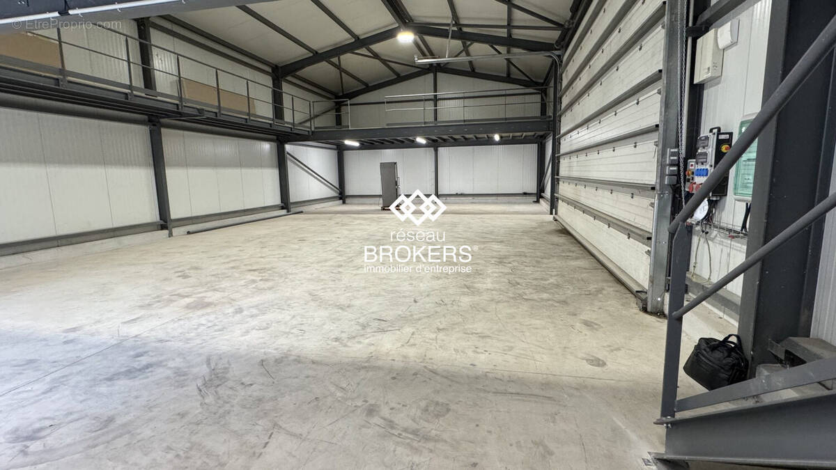 Commerce à CHATEAURENARD