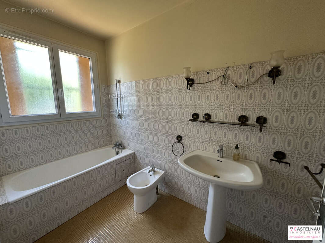 Maison à CASTELNAU-D&#039;ESTRETEFONDS