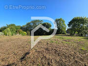 Terrain à ARTHEZ-DE-BEARN