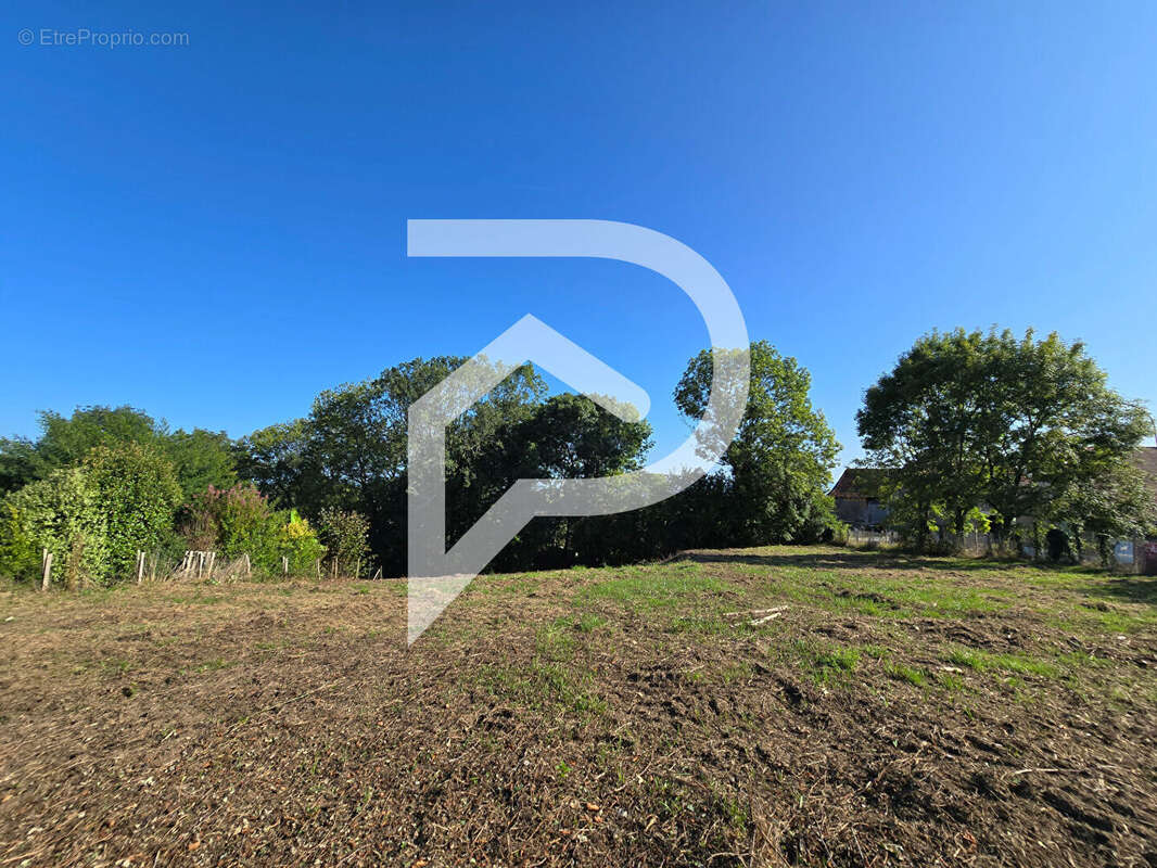 Terrain à ARTHEZ-DE-BEARN