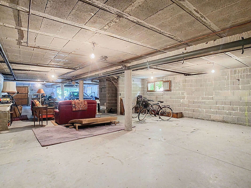 Maison à CONDAT-SUR-VIENNE