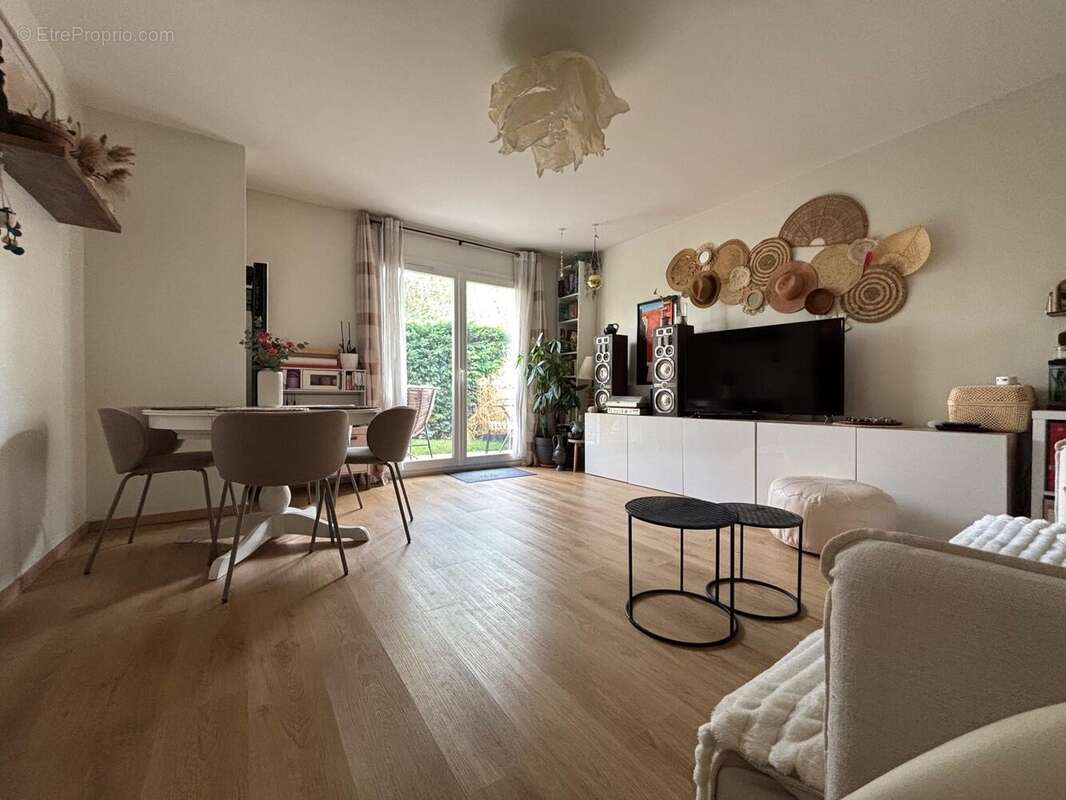 Appartement à SAINT-GERMAIN-LES-CORBEIL