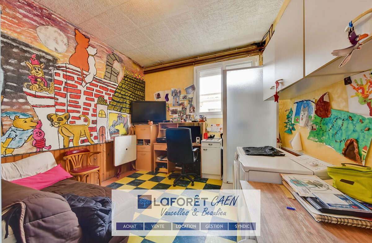 Commerce à BRETTEVILLE-SUR-LAIZE