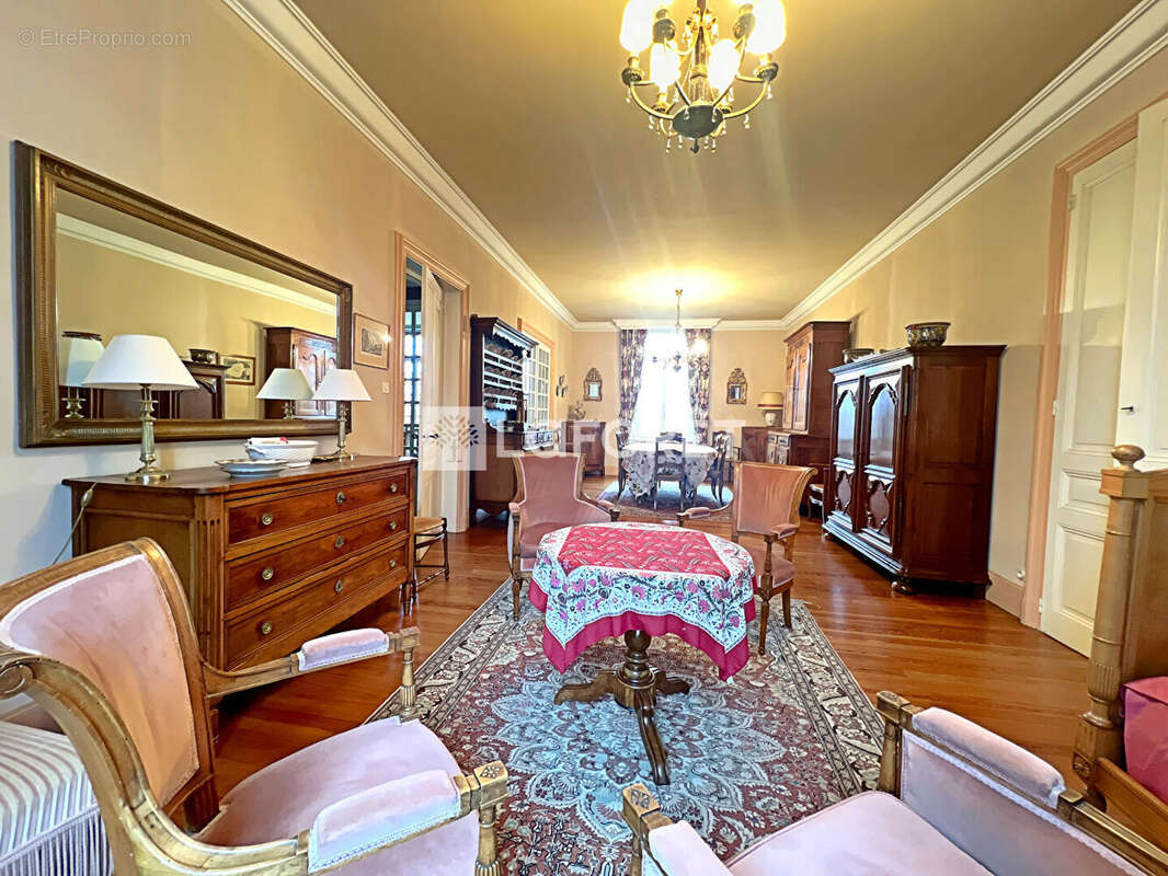 Maison à BOURG-EN-BRESSE