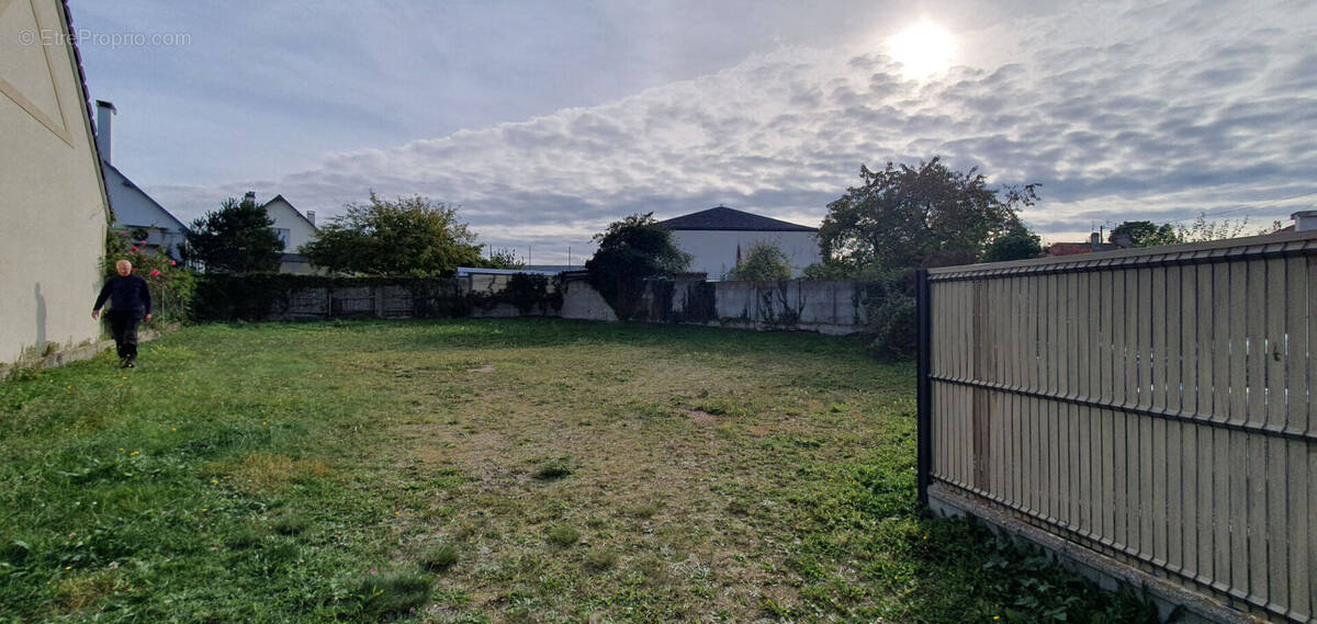 Terrain à EVREUX