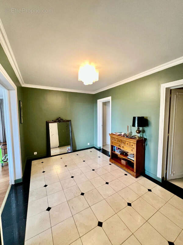 Appartement à SAINT-CLOUD