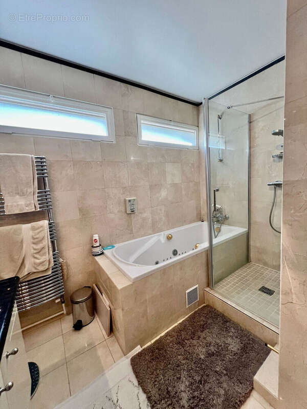 Appartement à SAINT-CLOUD