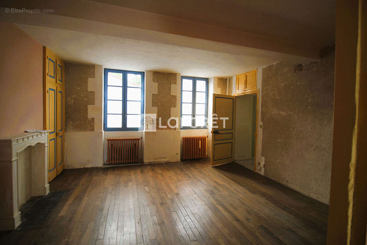 Maison à TOCANE-SAINT-APRE