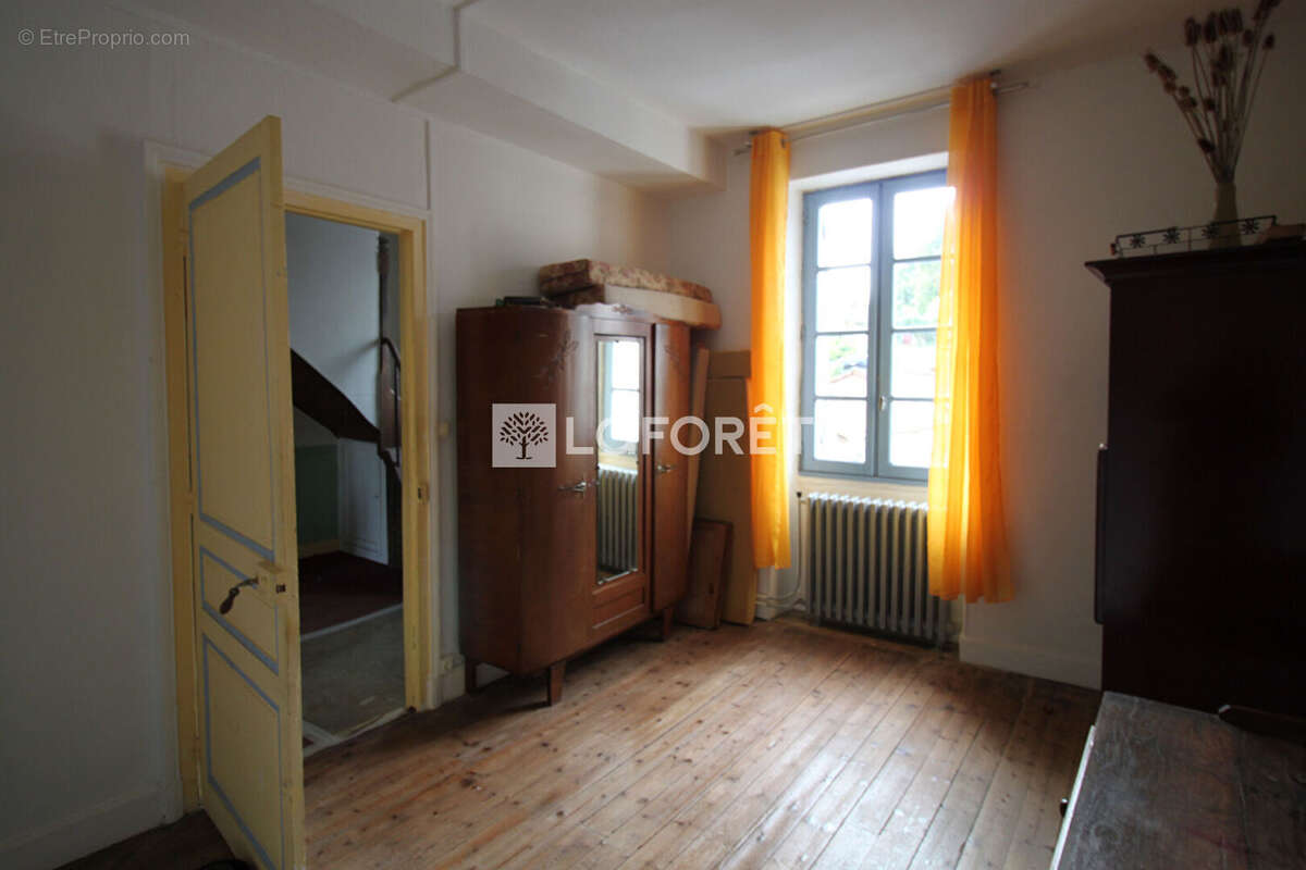 Maison à TOCANE-SAINT-APRE