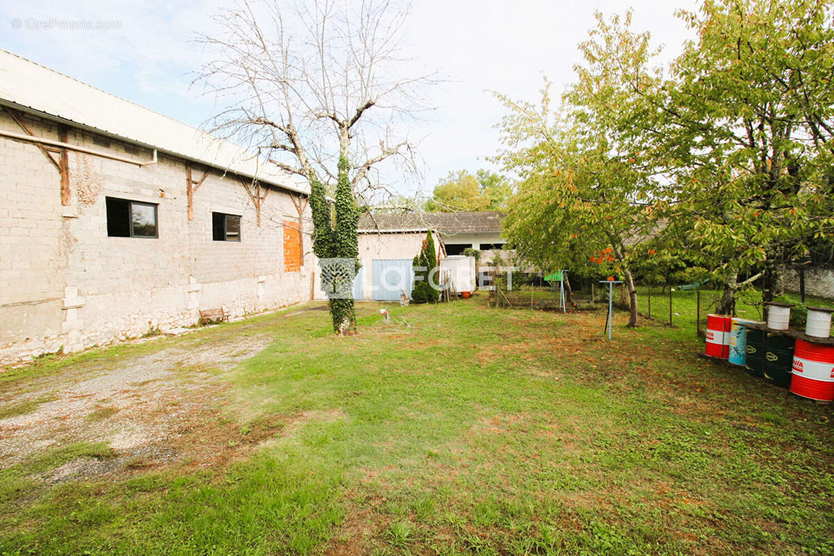 Maison à TOCANE-SAINT-APRE