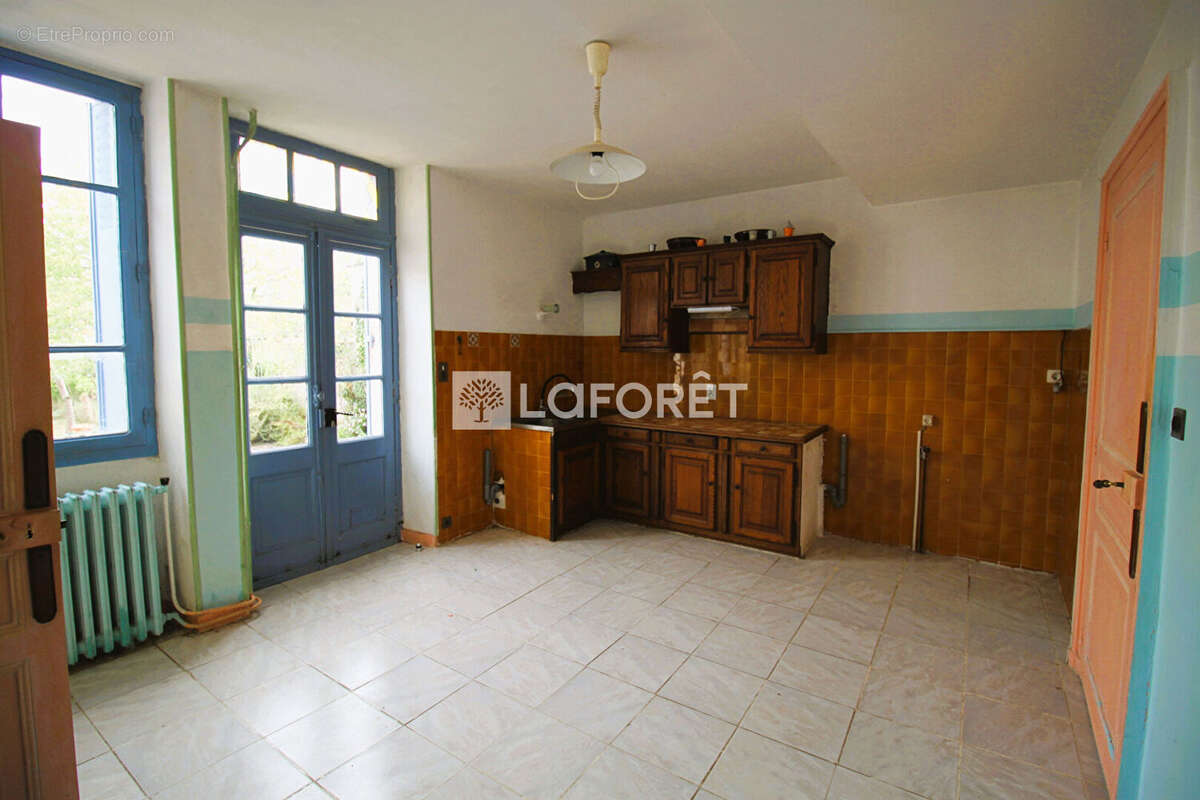 Maison à TOCANE-SAINT-APRE