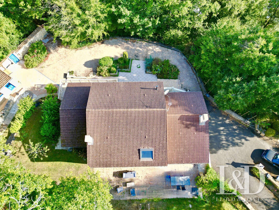 Maison à SAINT-BENOIT