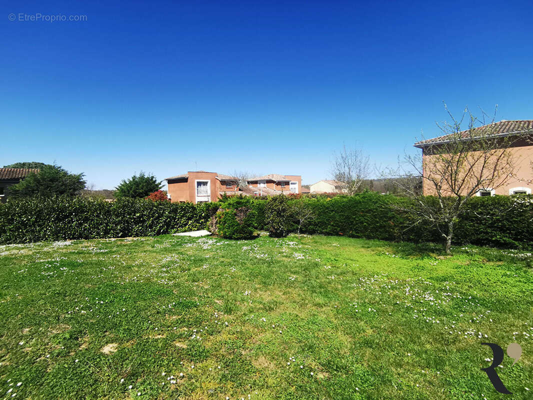 Terrain à AIGREFEUILLE