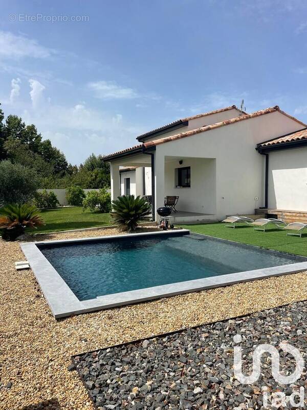 Photo 1 - Maison à L&#039;ISLE-SUR-LA-SORGUE