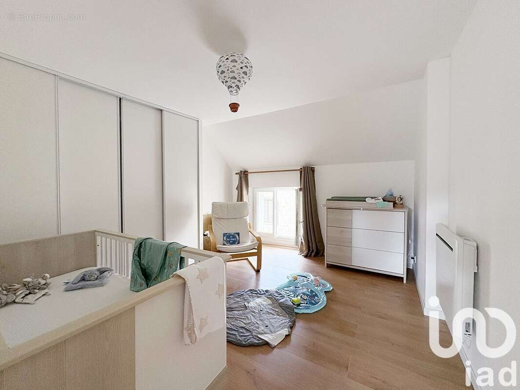 Photo 9 - Maison à VILLENEUVE-LES-GENETS