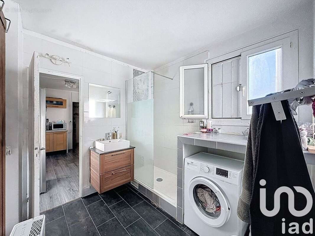 Photo 5 - Appartement à SAINT-FARGEAU-PONTHIERRY