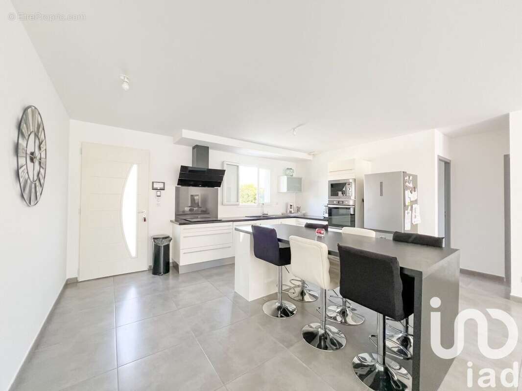 Photo 3 - Maison à SAINT-ZACHARIE