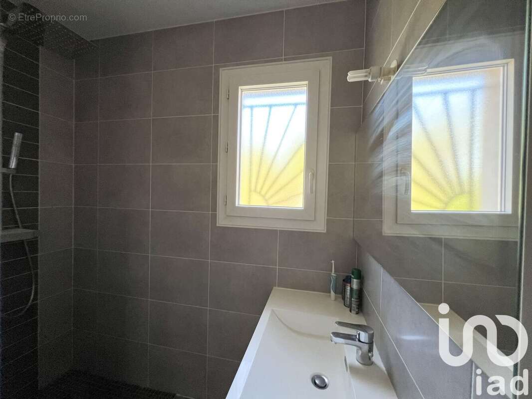 Photo 8 - Maison à SAINT-ZACHARIE