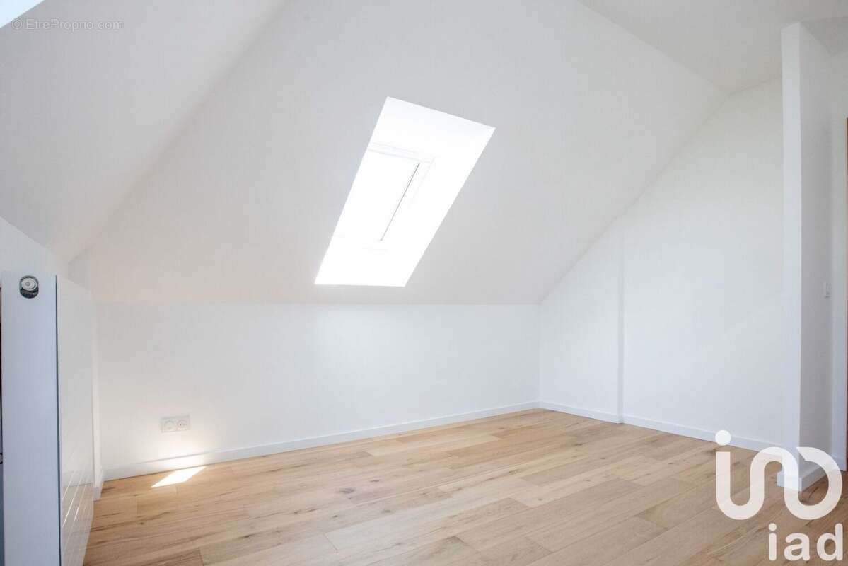 Photo 4 - Maison à RUEIL-MALMAISON